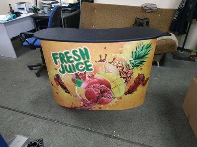 Двухместный каркасный ресепшен